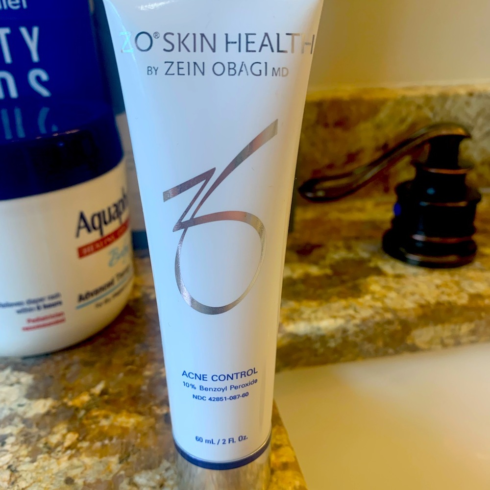 Zo skin health acne control